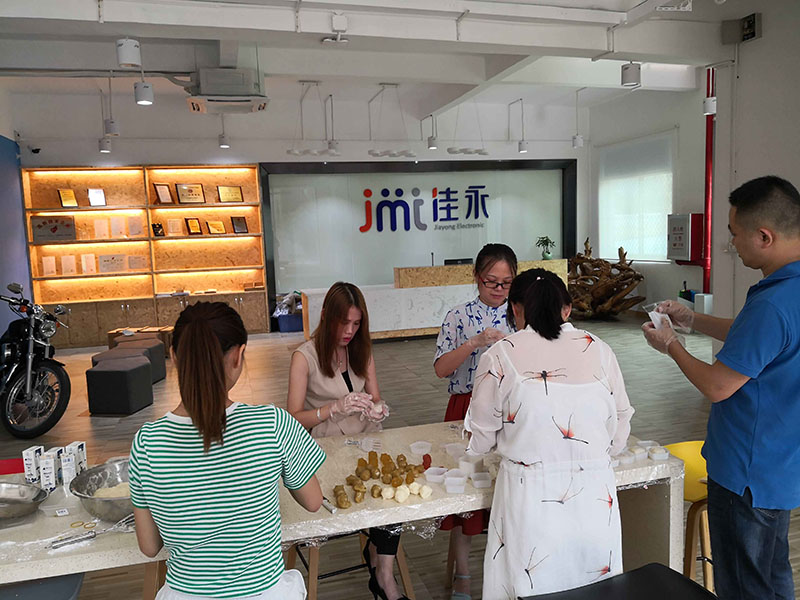 迎中秋，南部佳永重拾手工月饼共享幸福甜蜜