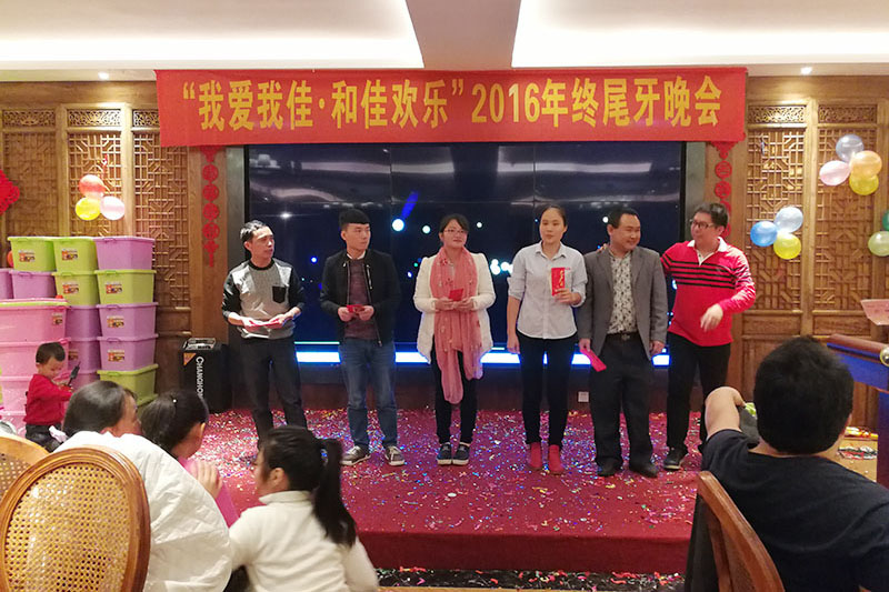 12-1F321154532.jpg
