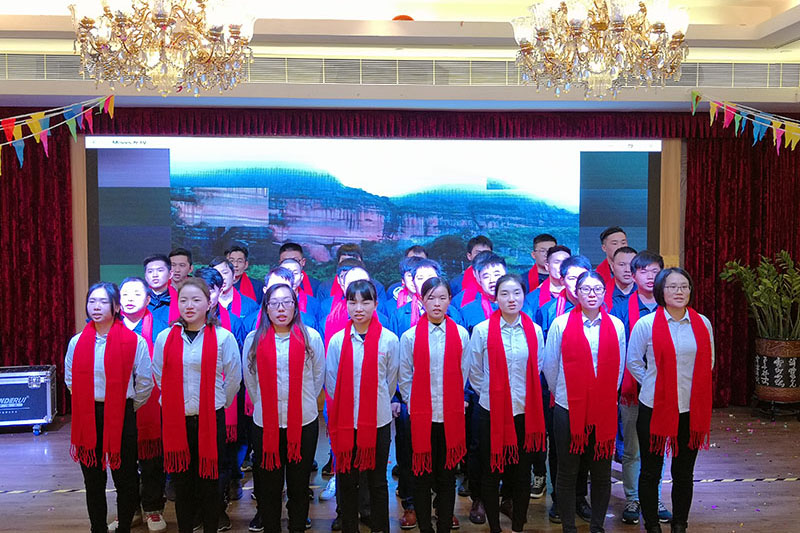 12-1P2051F216.jpg