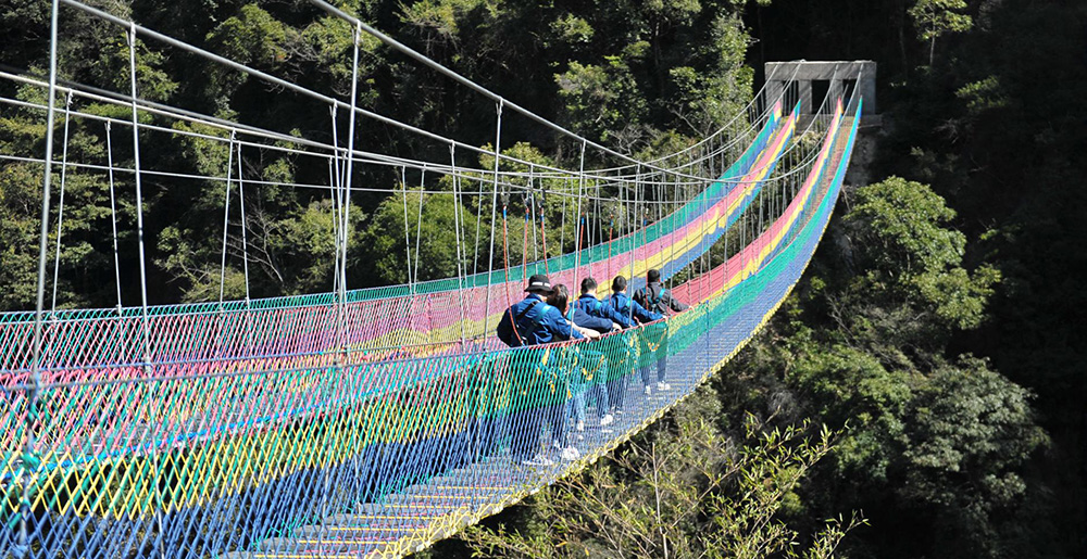 旅游04.jpg
